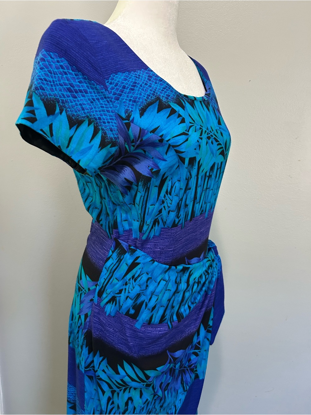 Vintage Island vibes Tropical Blue Teal purple Leaf Print wrap Dress - Picture 6 of 8